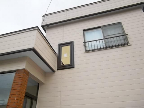 札幌市西区Ｅ様邸　外窓改修開かない窓を開く窓へ改修しました。