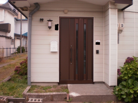 【石狩花川店】札幌市北区A様邸ドアリモ施工しました。